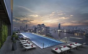 Avani Riverside Bangkok Hotel 5*